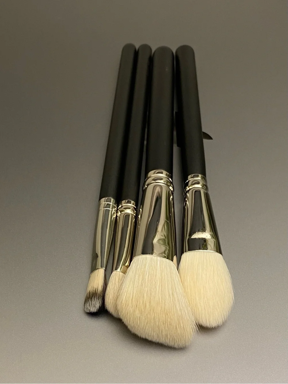 MAC Brush bundle ~ 234, 217S, 168S, 133S